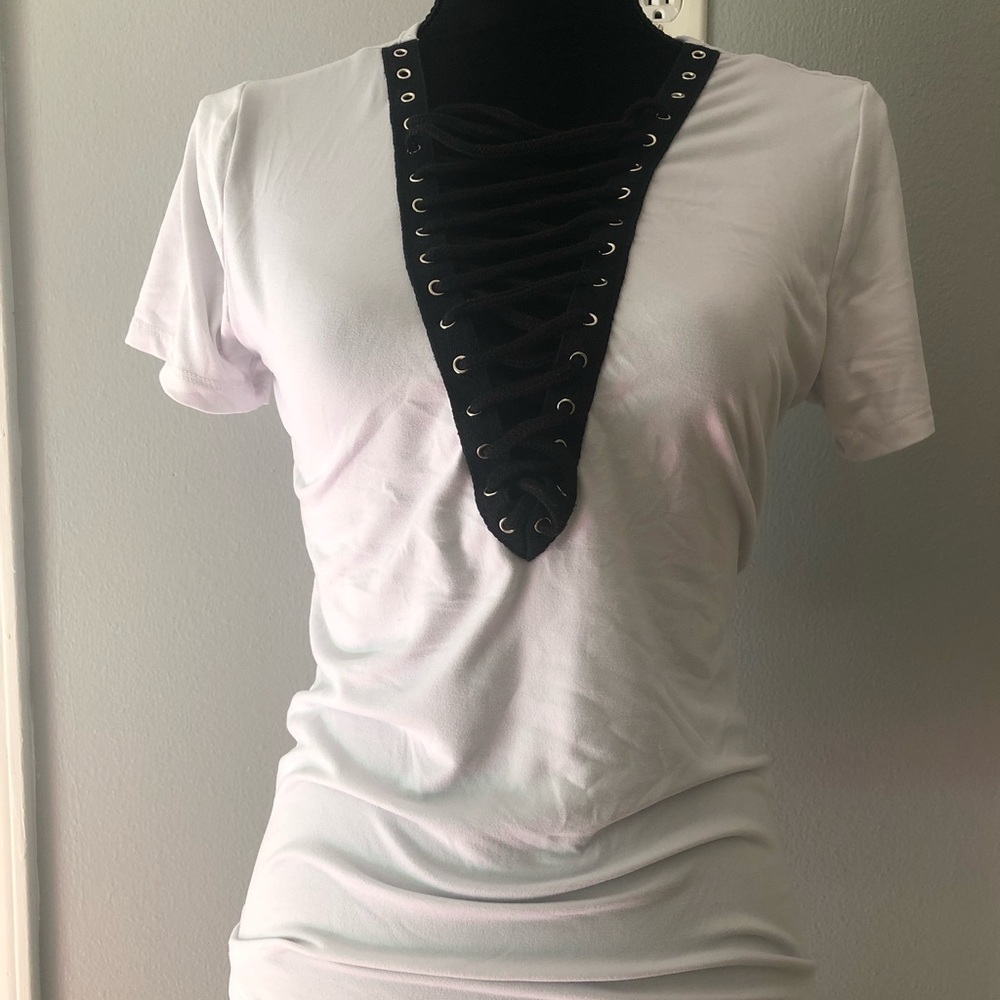 White t-shirt with black laced v-neck